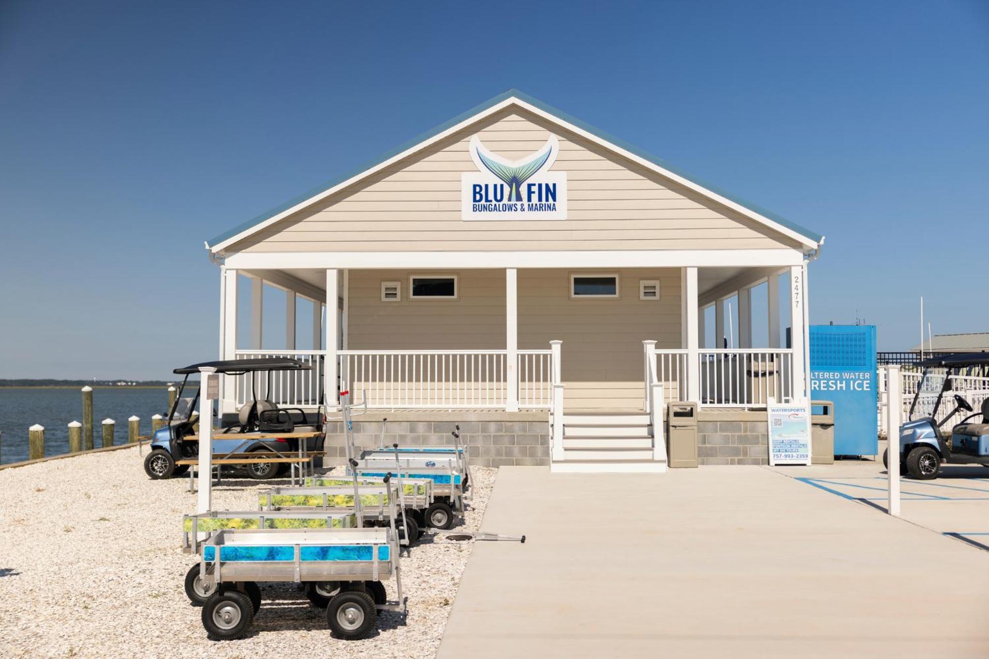 Blufin Bungalows & Marina シンコティーグ エクステリア 写真